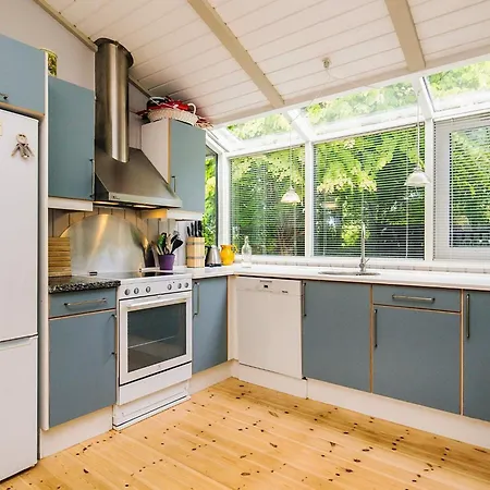 8 Person In Дом отдыха Тисвиллелайе
